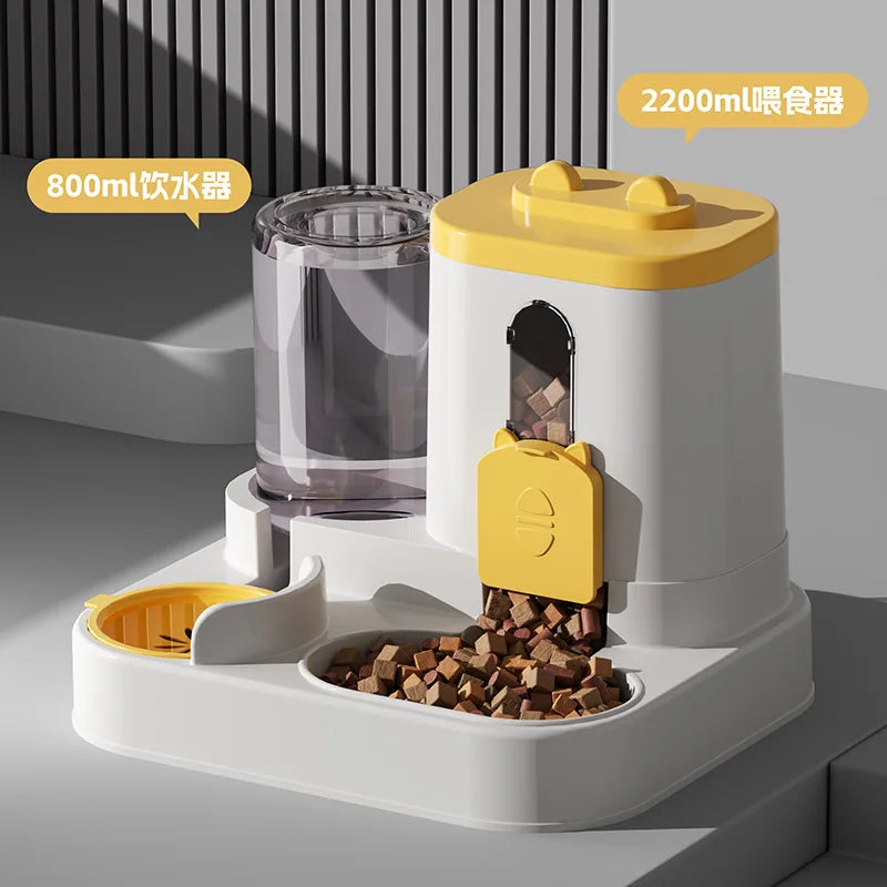 Sip & Snack Auto Feeder Station